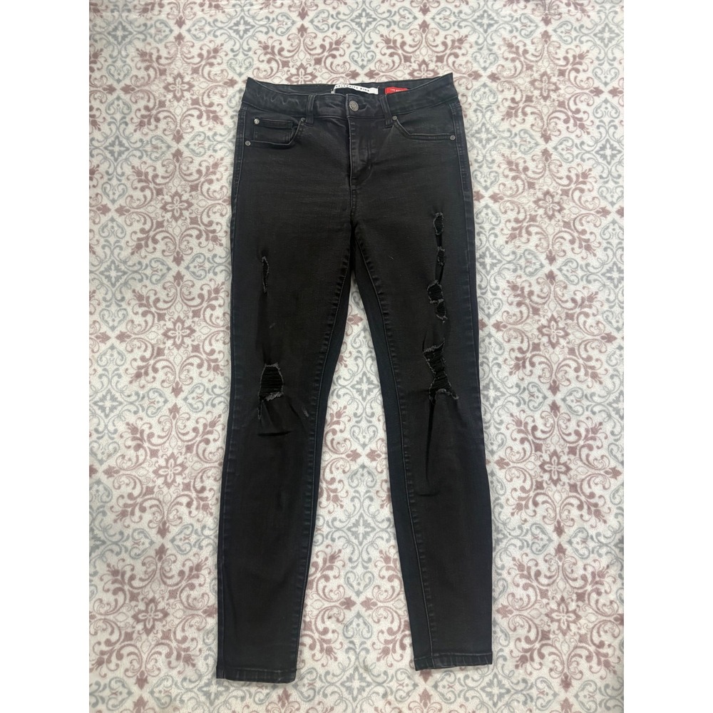Celebrity Pink The Rider Black Distressed Skinny Jeans Size 5/27 CJ22005SL